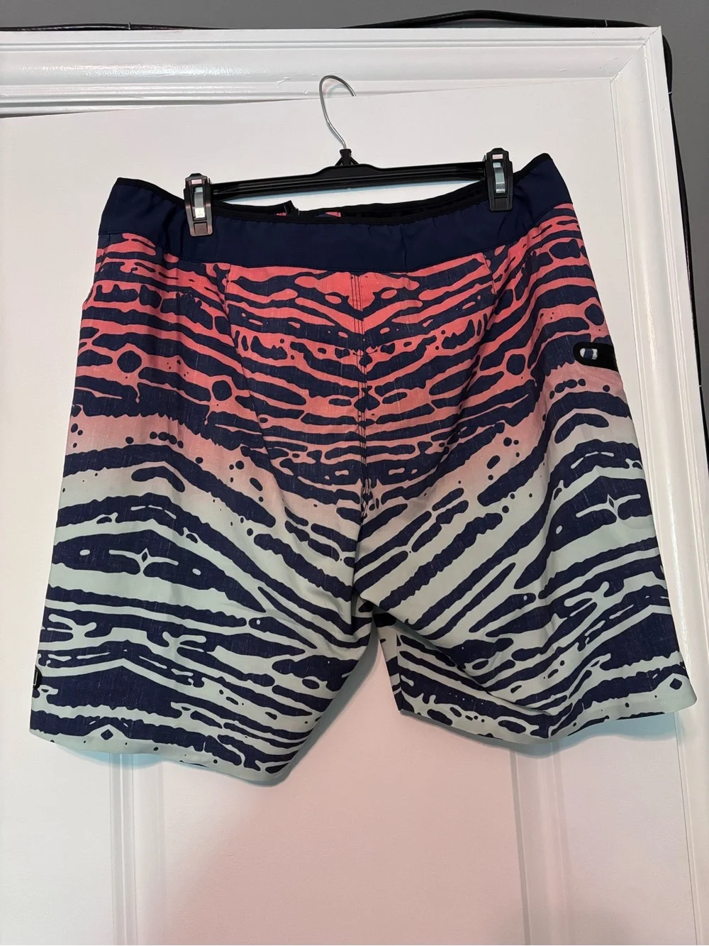 Dakine Men’s Board Shorts Size 32 Blue Coral Swim Trunks Surf - Picture 7 of 12